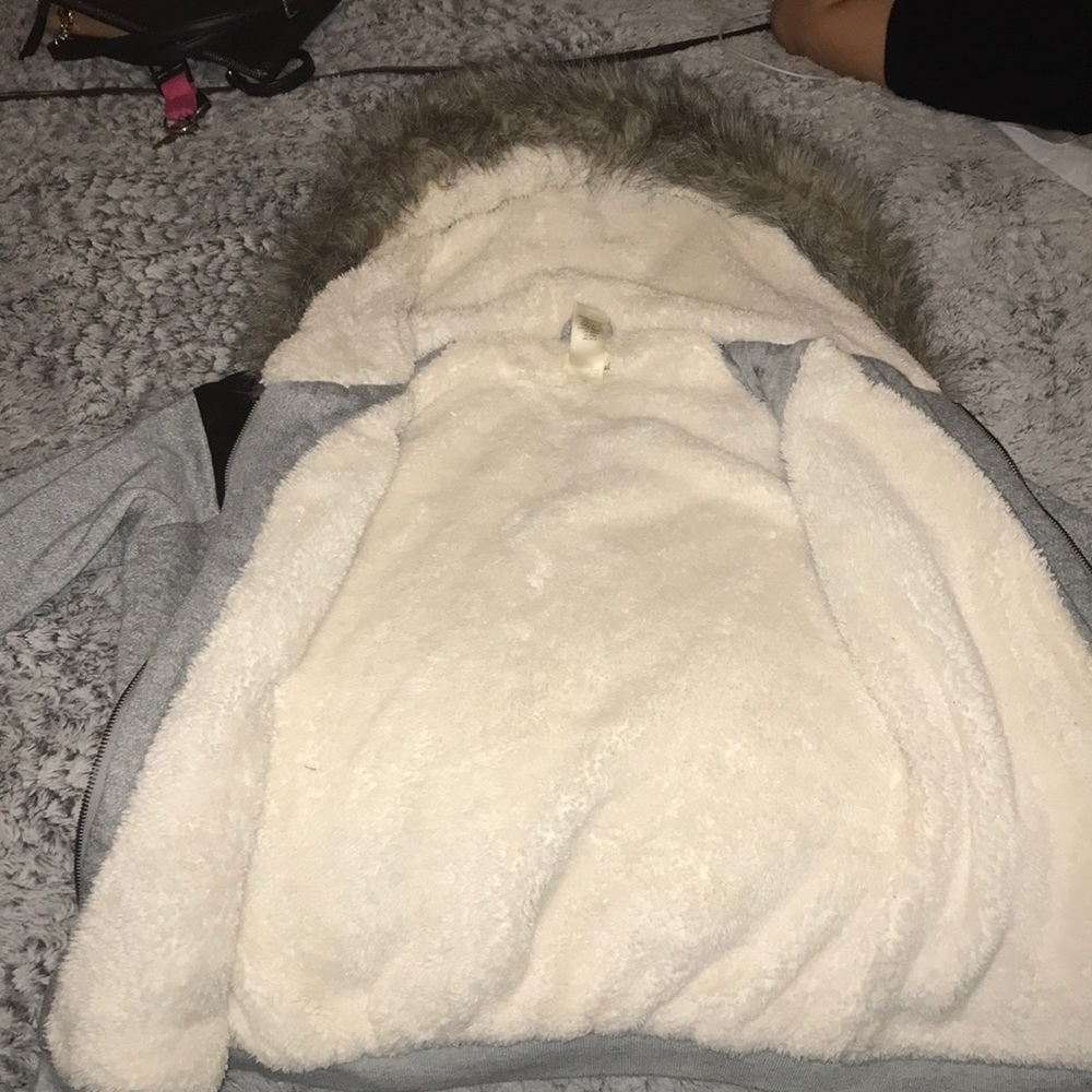 Jacket - Picture 2 of 3